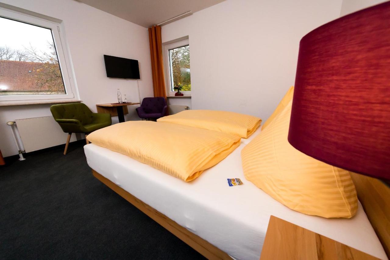 Wohlfuehlhotel Im Schlosspark - Self Checkin Willebadessen المظهر الخارجي الصورة