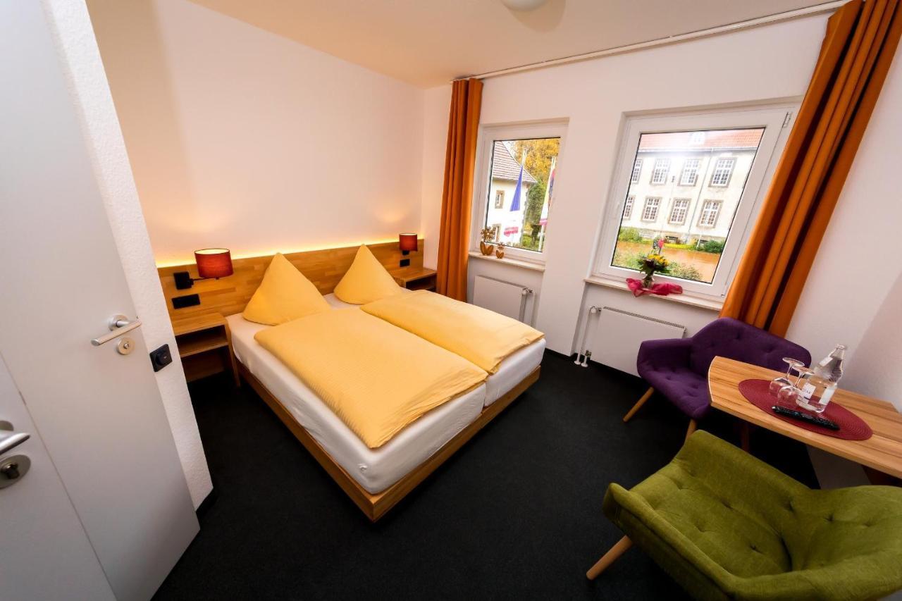 Wohlfuehlhotel Im Schlosspark - Self Checkin Willebadessen المظهر الخارجي الصورة
